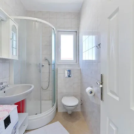 Matas-2 By Interhome * روفانجسكا