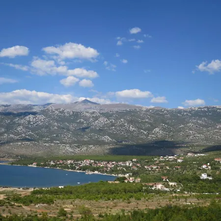 Matas-2 By Interhome Appartement Rovanjska